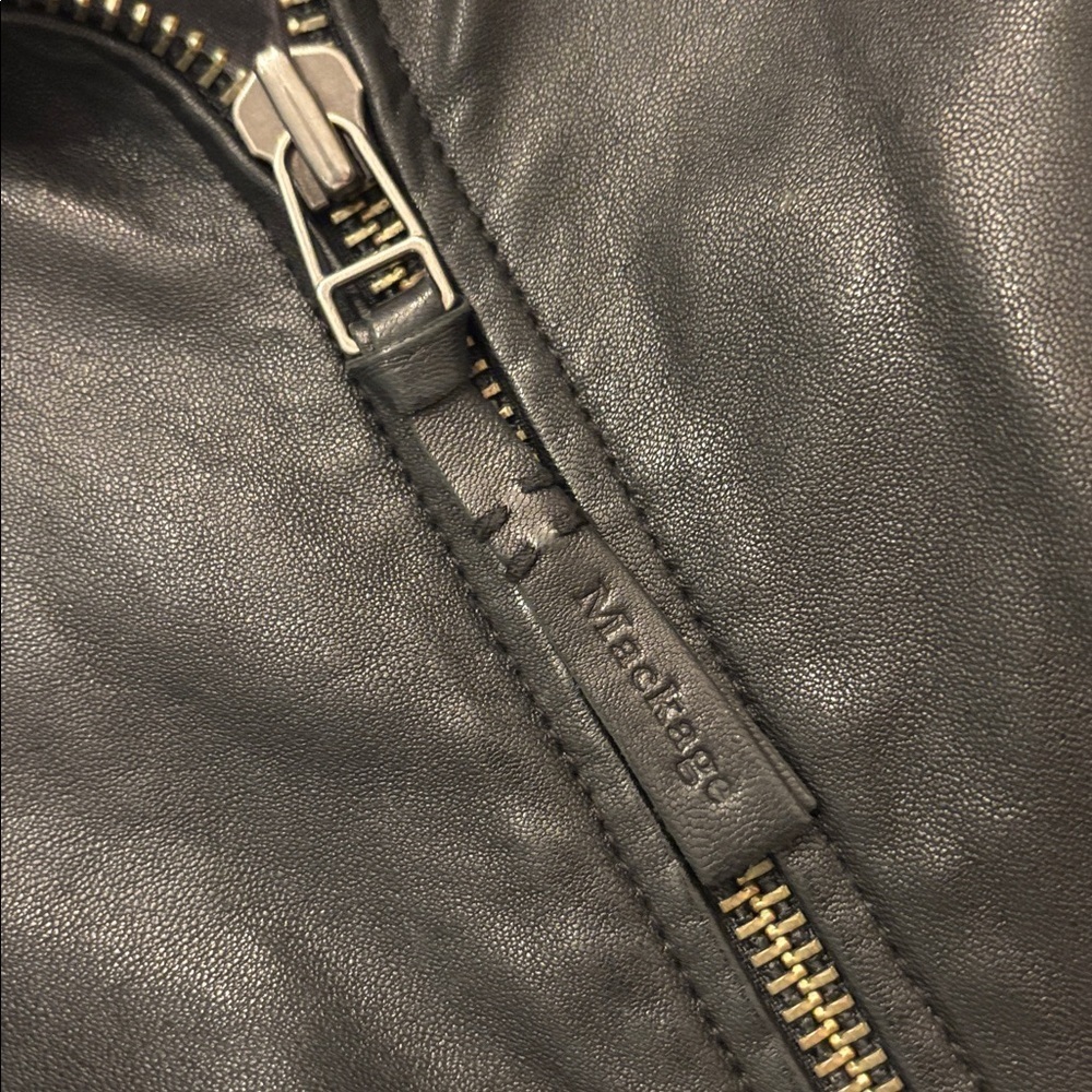 Mackage Black leather jacket with hidden hood in collar size small - Picture 7 of 11